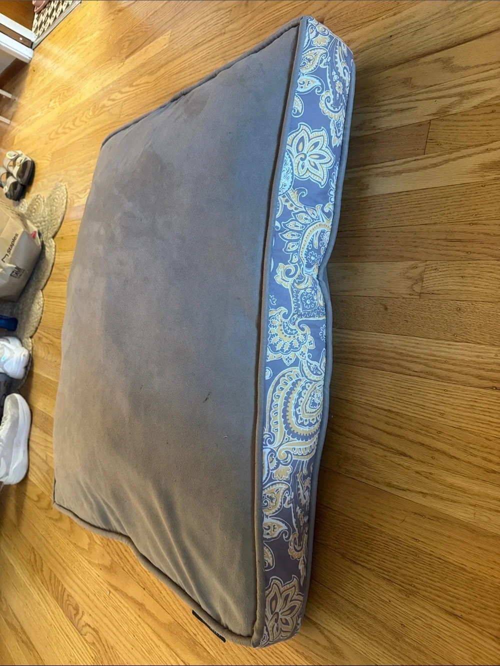 Cynthia Rowley brand dog bed
